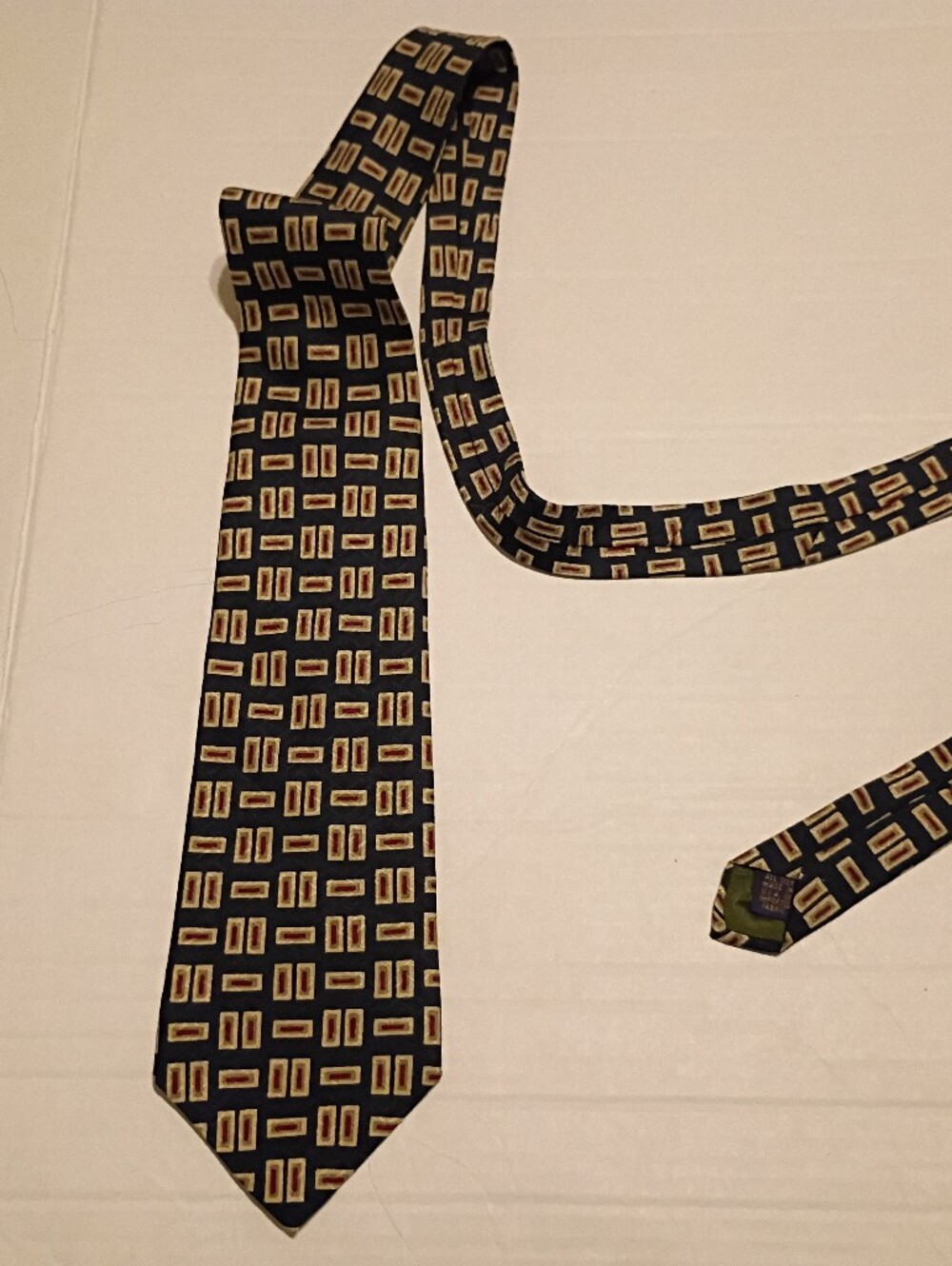 VTG Chaps Ralph Lauren Geometric Tie Silk Blue And Gold